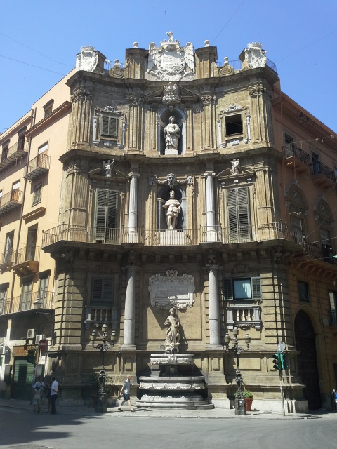 Quattro Canti (northeast)