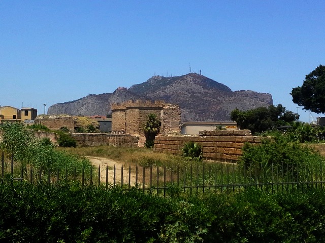 mountain seen from La Cala