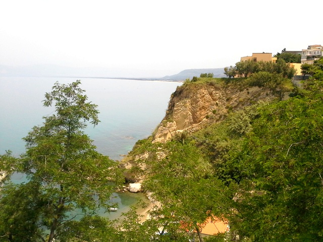 looking across the Discesa Seggiola